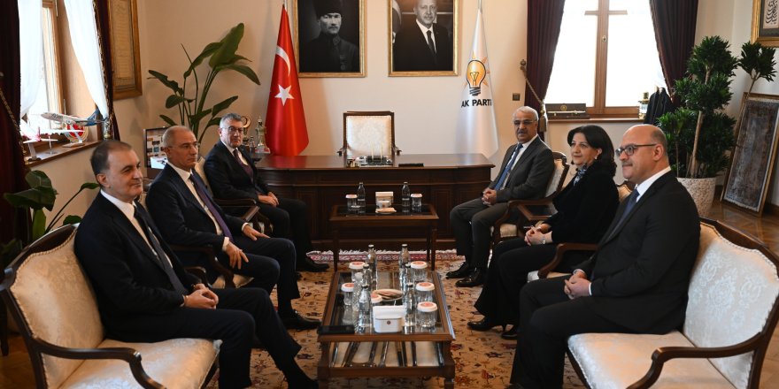 DEM Parti İmralı Heyeti AK Parti ile görüştü