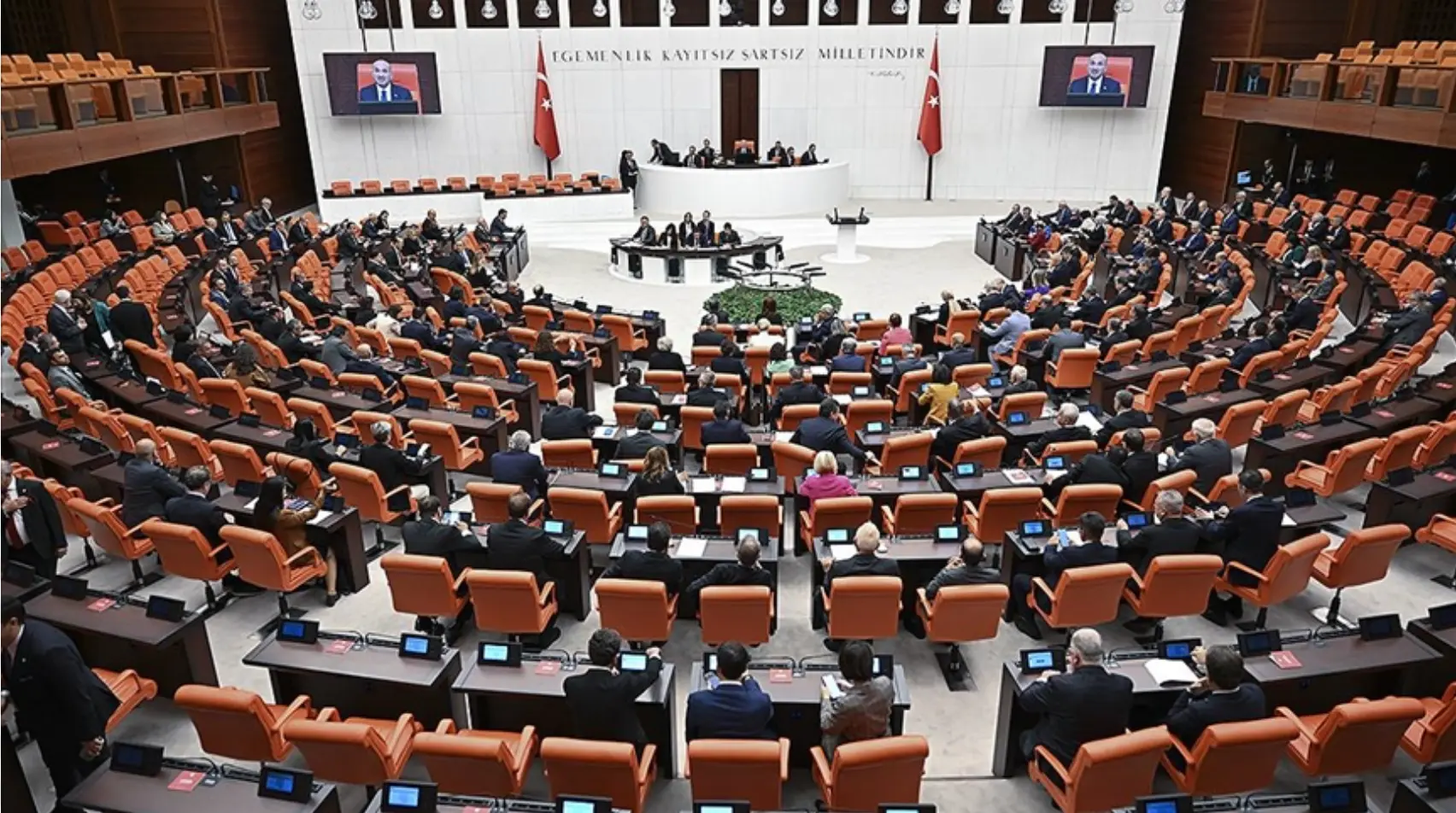 10 milletvekiline ait 11 dokunulmazlık dosyası TBMM'de