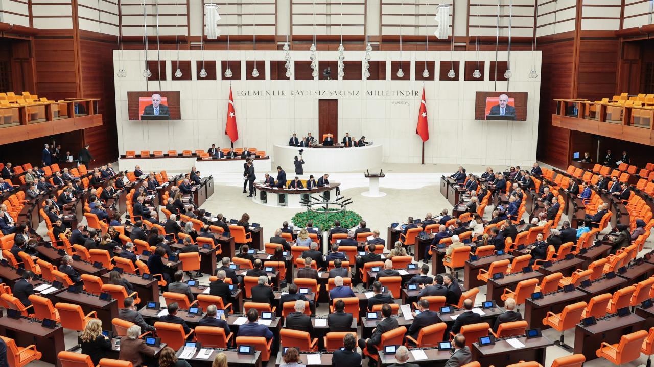Abdulkadir Selvi: Süreç yasası Meclis tatile girmeden çıkacak