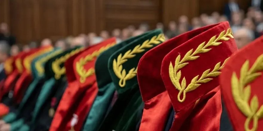 84 hâkim ve savcı meslekten çıkarıldı