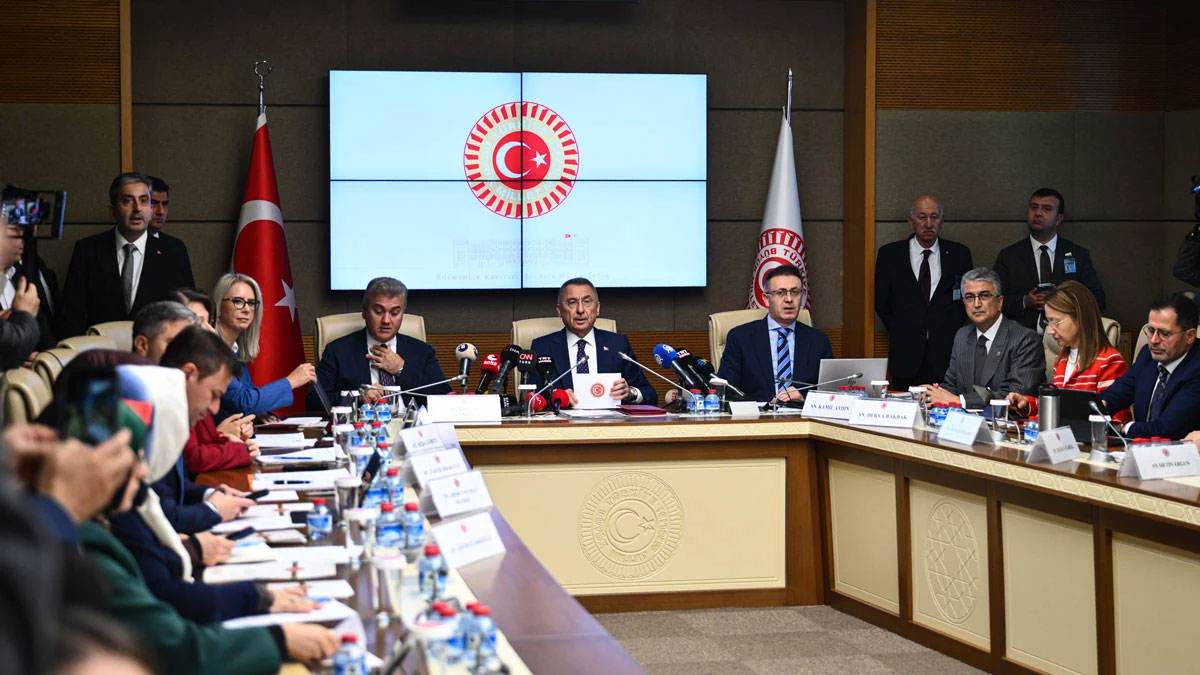 Mekke Savunma Anlaşması komisyondan geçti