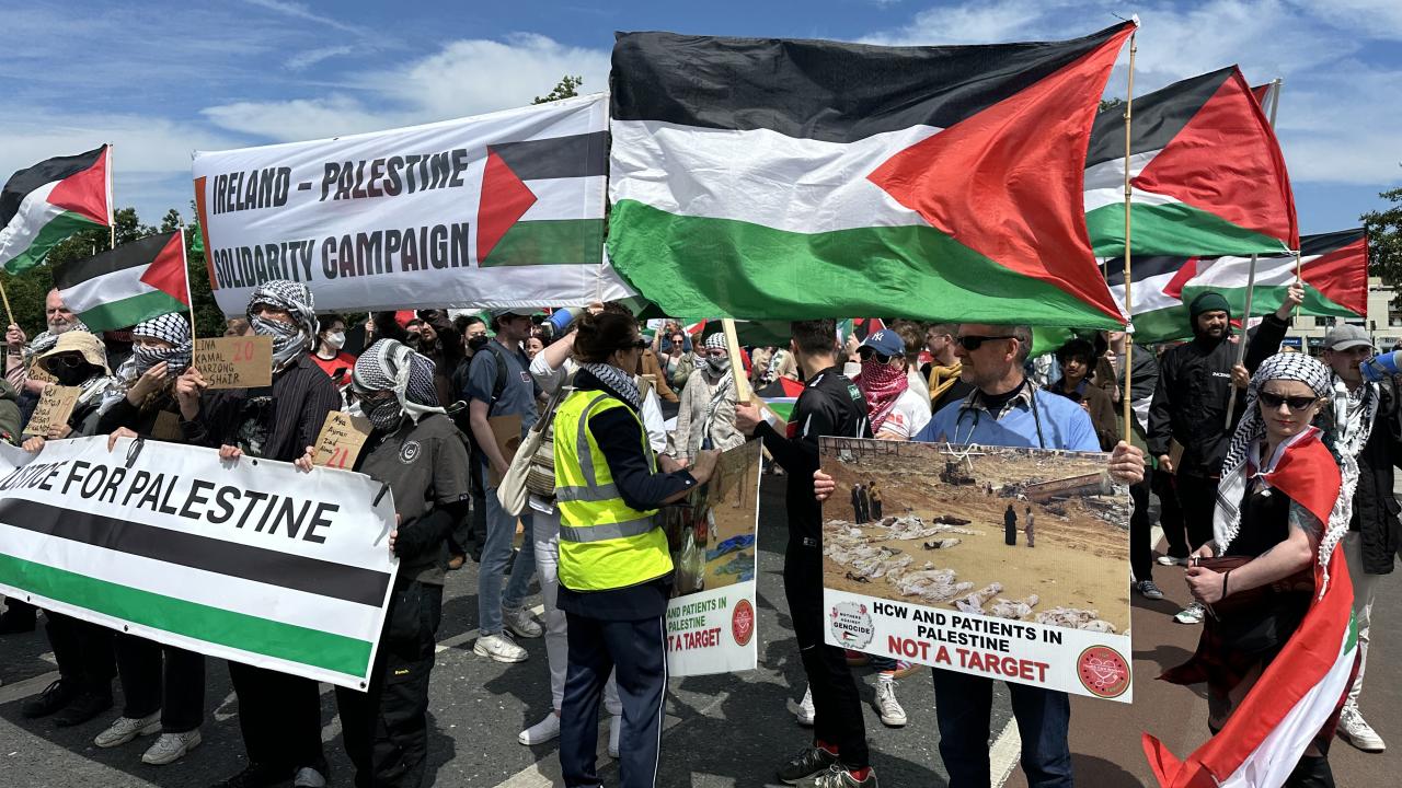 İrlanda'da Filistin'e destek gösterileri devam ediyor