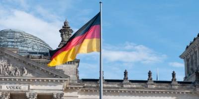 Almanya, Afgan göçmenlerini sınır dışı etmeyi değerlendiriyor