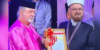 Malezya'dan Dr. Ali Karadaği'ye Peygamber Hicreti Ödülü