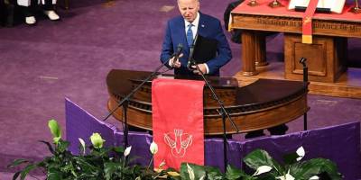 Biden: Bu yarışta kalmaya devam edeceğim