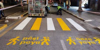 Van’da da Kürtçe ve Türkçe uyarı yazıları yollara eklendi