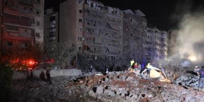 Katil İsrail Gece Boyunca Beyrut’a Saldırdı