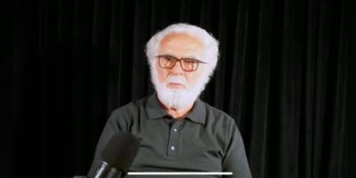 Müftüoğlu: “Sağcılık, muhafazakarlık, konformist dindarlık kötürümleştirir”