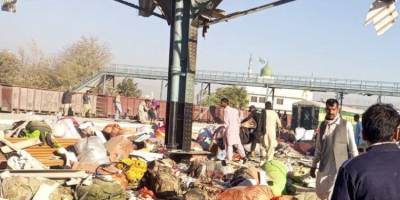 Pakistan'da tren istasyonunda patlama: 24 ölü