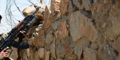 İran'da güvenlik güçlerine saldırı: 5 ölü