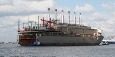 Türkiye ve Katar Suriye'ye iki enerji üretim gemisi gönderdi