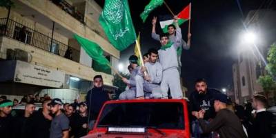 Siyonist İsrail 90 Filistinli Mahkûmu Serbest Bıraktı