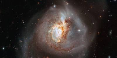 30 Samanyolu büyüklüğünde yeni bir dev galaksi keşfedildi