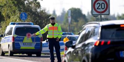 Almanya kara sınırlarındaki kontrolleri 6 ay daha uzattı