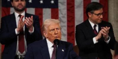 Trump : Grönland'ı ve Panama kanalı'nı alacağız