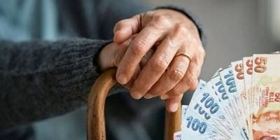2025 emekli bayram ikramiyesi ödemeleri bugün: 4 bin TL yerine herkese 3 bin TL yatacak
