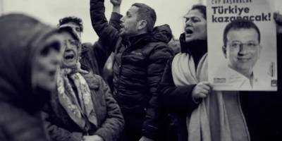 Ben Sevdalı Sen Belalı