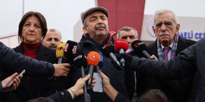 “Terörsüz Türkiye” süreci dondu mu, hızlanıyor mu?