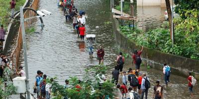 Hindistan ve Nepal'de şiddetli yağışlar sonucu 100'den fazla kişi öldü