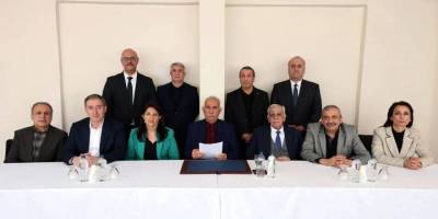 PKK feshinden sonra Öcalan'dan ilk açıklama