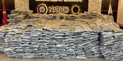 İstanbul’da uyuşturucu operasyonu: 880 kilogram uyuşturucu ele geçirildi