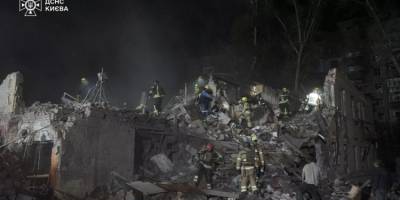 Rusya Kiev'i füzeler ve insansız hava araçlarıyla vurdu: 9 kişi öldü