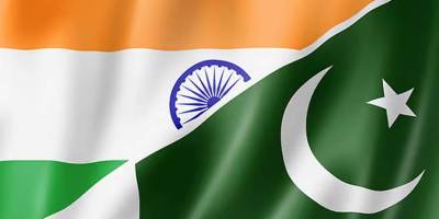 Pakistan hava sahasını Hindistan'a kapattı