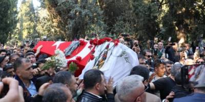 Sırrı Süreyya Önder'in Cenazesi Toprağa Verildi