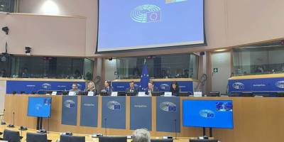 AP raporunda 'Bahçeli ve Öcalan'ın Kürt sorununun çözümündeki rolüne övgü