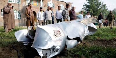 Pakistan güvenlik kaynakları: Hindistan'a ait 5 savaş uçağı düşürüldü