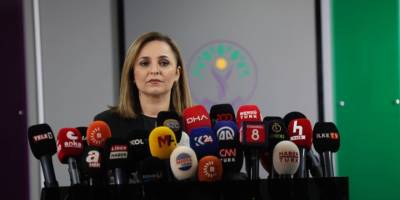 "Yapıcı dilden uzak süreci zehirleyici bir açıklama"