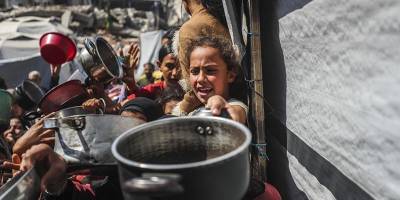 UNRWA uyardı: Gazze için bekleyen yardımlar bozulacak