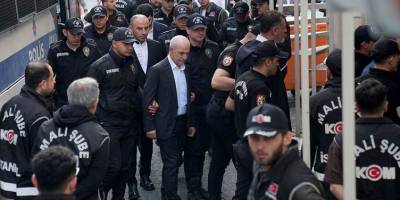 5 belediye başkanı görevden uzaklaştırıldı