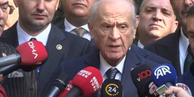 Bahçeli: Darbeler anayasası yok edilmeli