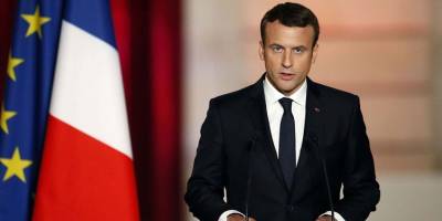 Macron Trump’a yanıt verdi: Grönland satılık değil
