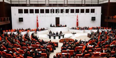 Anayasa, yerel yönetim ve infaz düzenlemesi gündemde