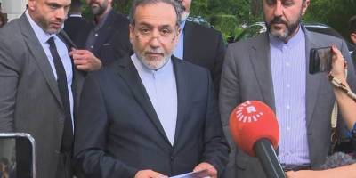 İran Dışişleri Bakanı: Saldırılar durursa müzakerelere döneriz