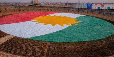 Kürdistan’ın en büyük taş bayrağı Erbil'de yapıldı