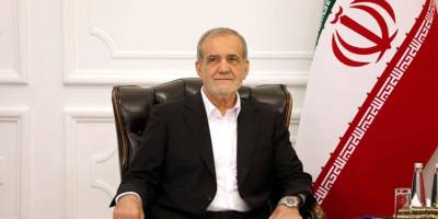 Pezeşkiyan UAEA ile işbirliğini askıya alan yasayı imzaladı