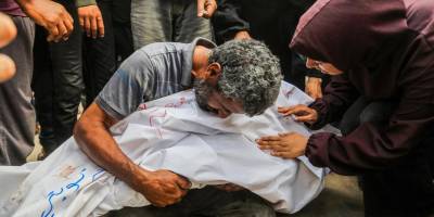 Katil İsrail'in Gazze'ye saldırılarında şehit sayısı 58 bini geçti