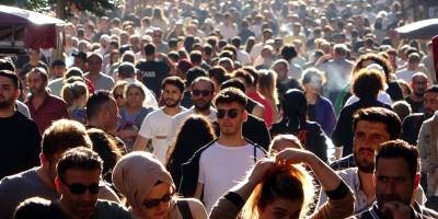 Türkiye’de geçim krizi derinleşiyor: Her 10 kişiden 8’i geçinemiyor