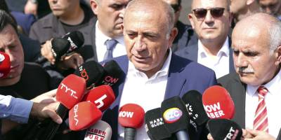 Gürsel Tekin: Şikayet edenler de, bizi önerenler de CHPli