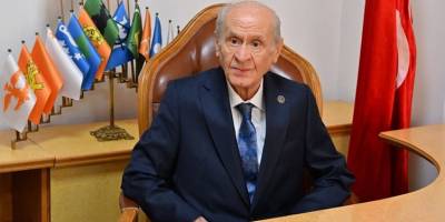 Bahçeli: Ahmet Türk görevine iade edilmeli, Ahmet Özer tahliye edilmeli