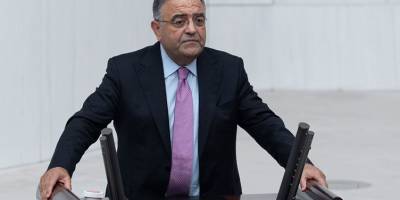 Sezgin Tanrıkulu: Demirtaş ve Yüksekdağ kumpasın rehineleridir
