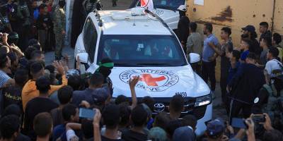Hamas: Elimizdeki tüm canlı esirleri ve ulaşabildiğimiz cenazeleri teslim ettik