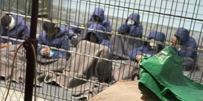 En az 135 Filistinlinin işkence izleri taşıyan naaşı İsrail’in Sde Teiman cezaevinden geldi