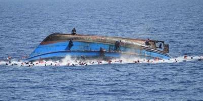 Tunus açıklarında göçmen teknesi battı: 40 kişi hayatını kaybetti