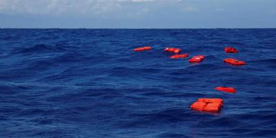 Malezya açıklarında göçmenleri taşıyan tekne battı: Yüzlerce kişi kayıp