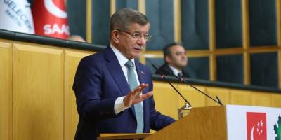 Davutoğlu: Sayın Bahçeli'nin de Sayın Barzani'nin de art niyetli olduklarını düşünmüyorum