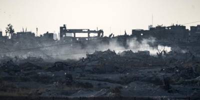 Soykırımcı İsrail Ateşkese Rağmen Gazze’nin Güney ve Kuzeyini Vurdu